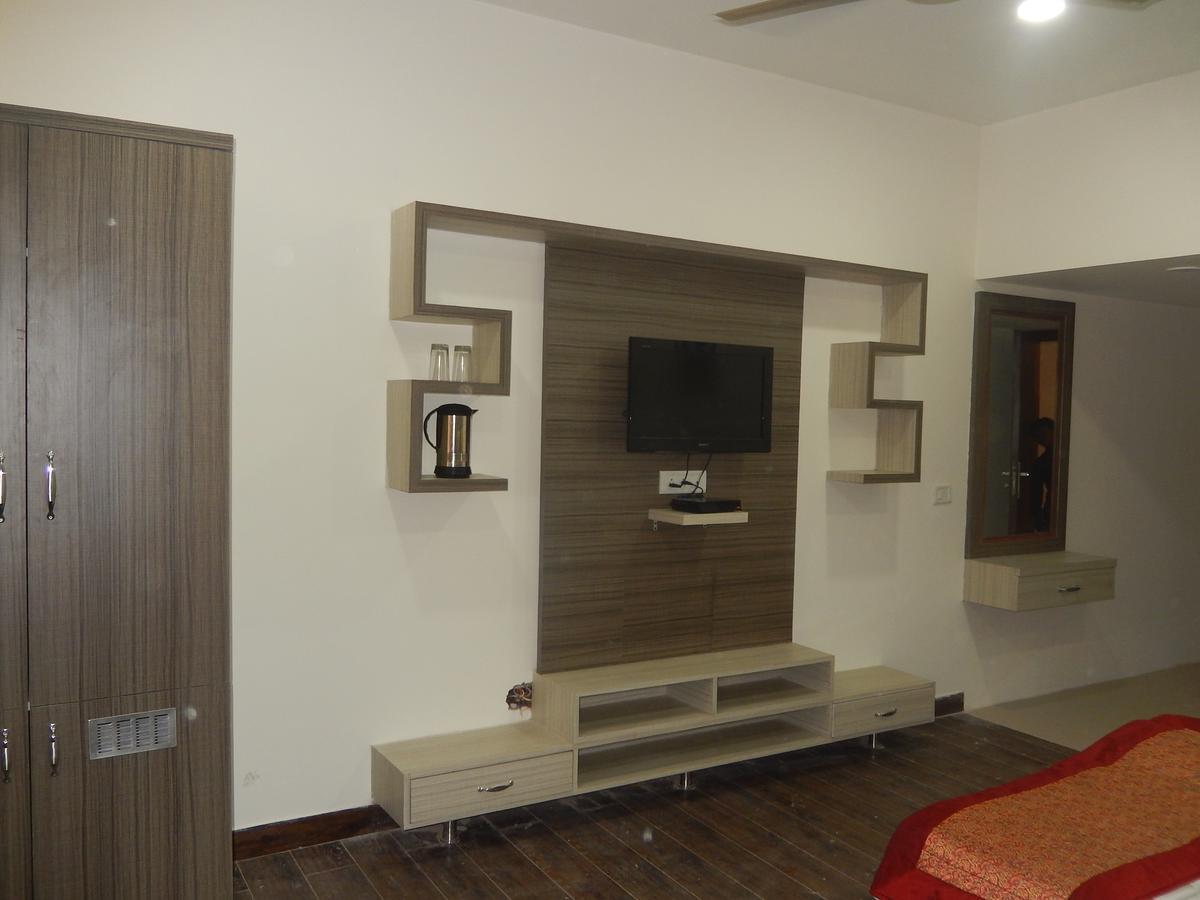 A New Delhi Hotel Orchid Garden Exterior photo